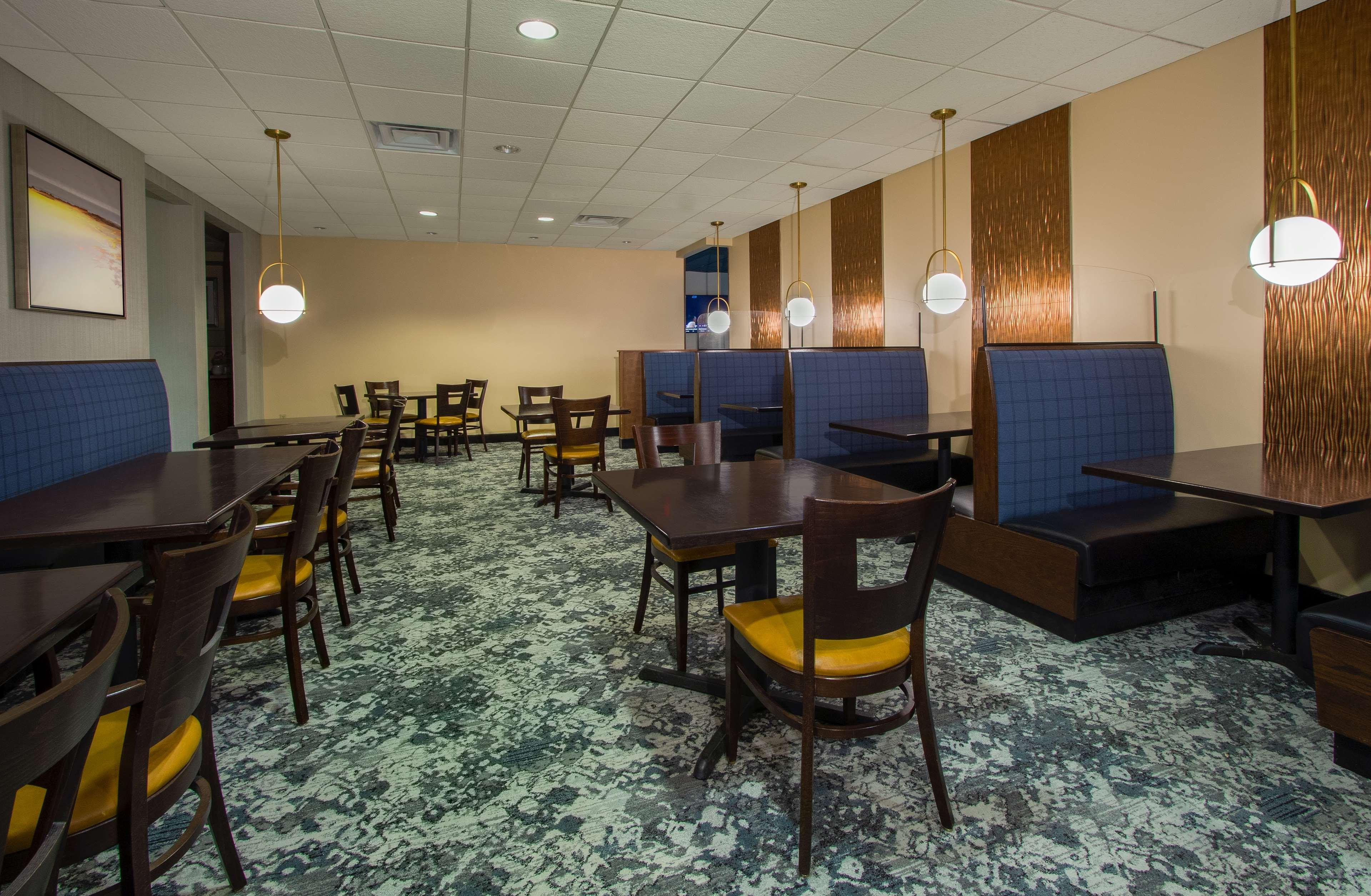 Hotel Doubletree By Hilton Newark Exteriér fotografie