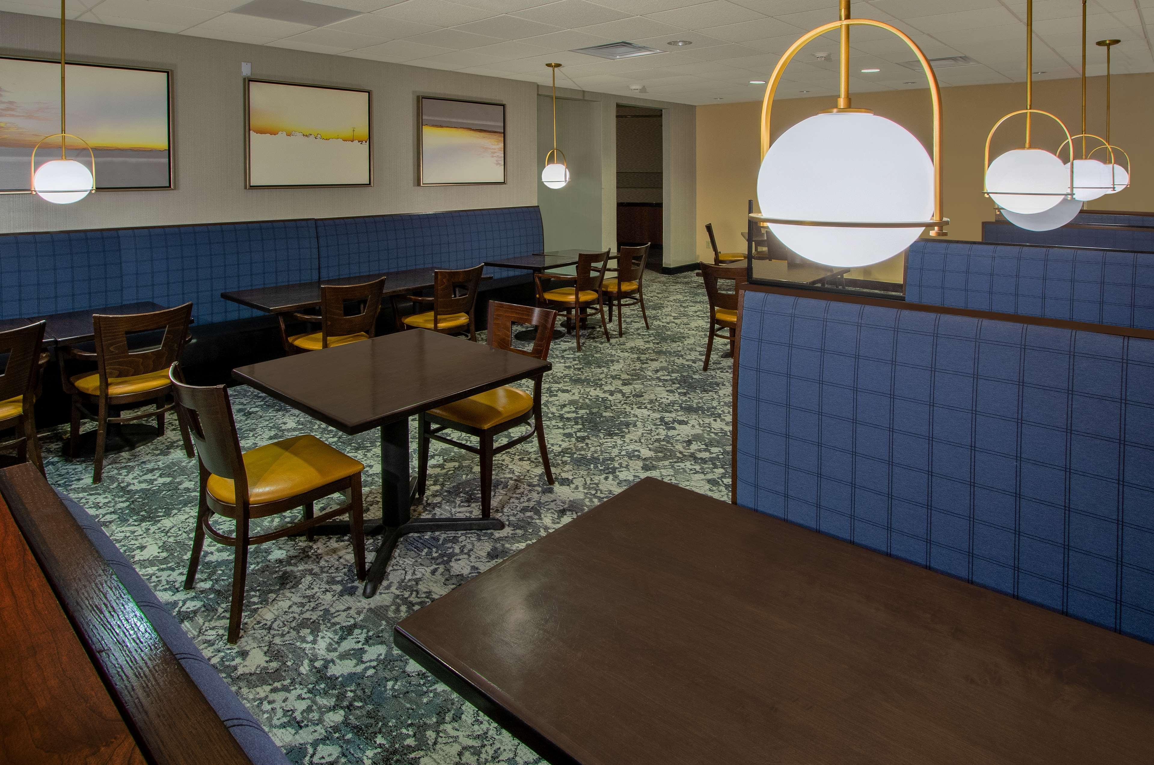 Hotel Doubletree By Hilton Newark Exteriér fotografie