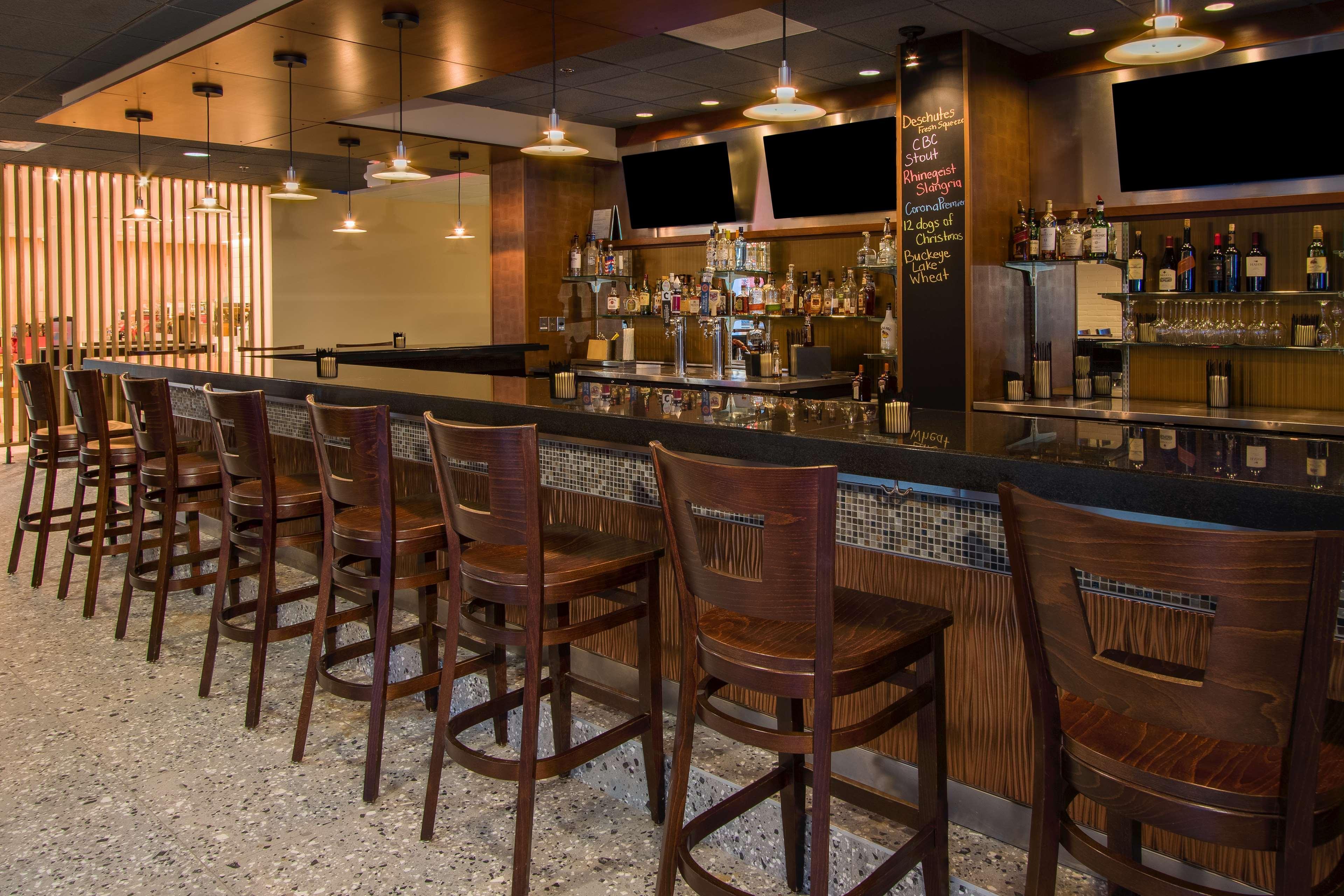 Hotel Doubletree By Hilton Newark Exteriér fotografie